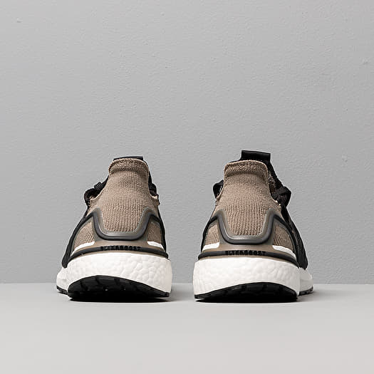 Men's ultraboost 19 running shoe store