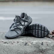 Nike huarache nm uomo grigio new arrivals