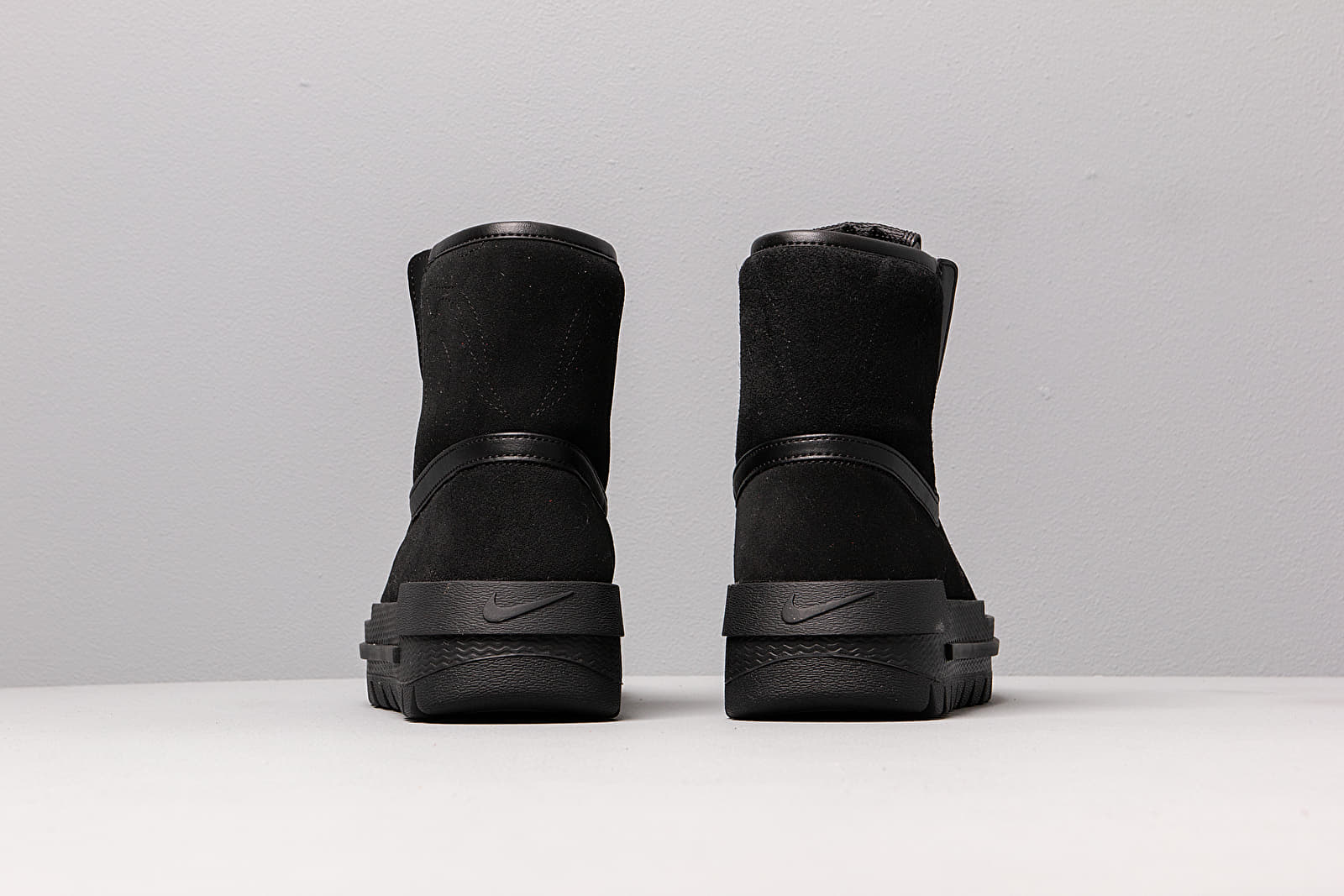Männer Nike Xarr Black/ White-Black