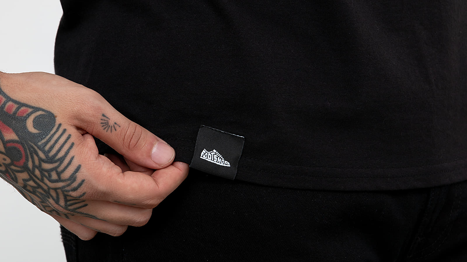 Magliette Footshop Bratislava Tee Black