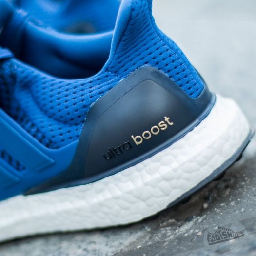 Ultra boost royal blue on clearance feet