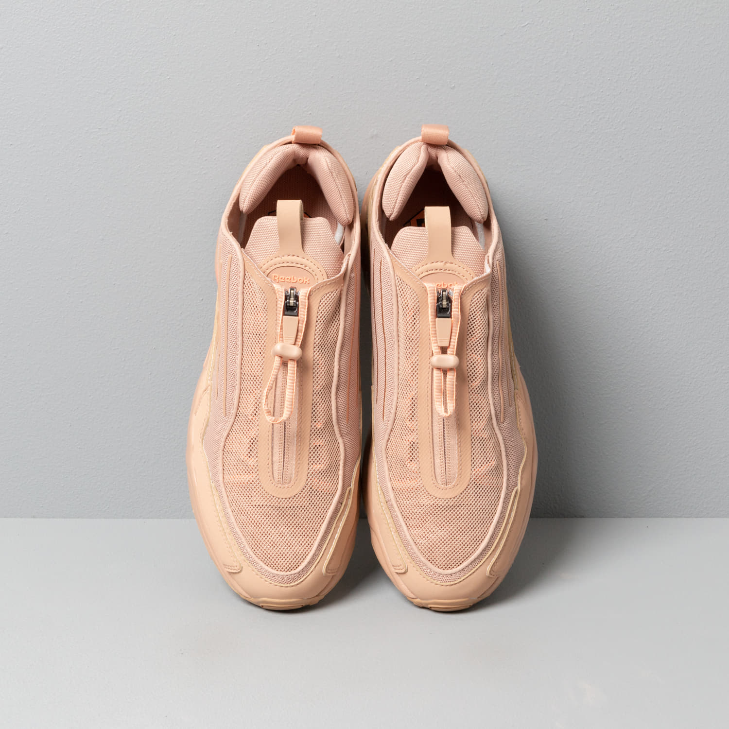 Women's shoes Reebok x Gigi Hadid DMX Series 2200 Zip Panton/ Panton/ Sun Glow