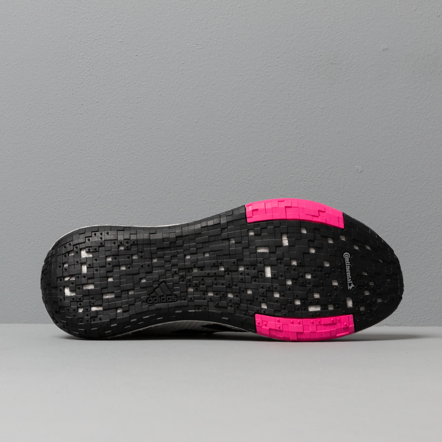 Damen Sneaker und Schuhe adidas PulseBOOST HD Winter W Grey Two/ Core Black/ Shock Pink