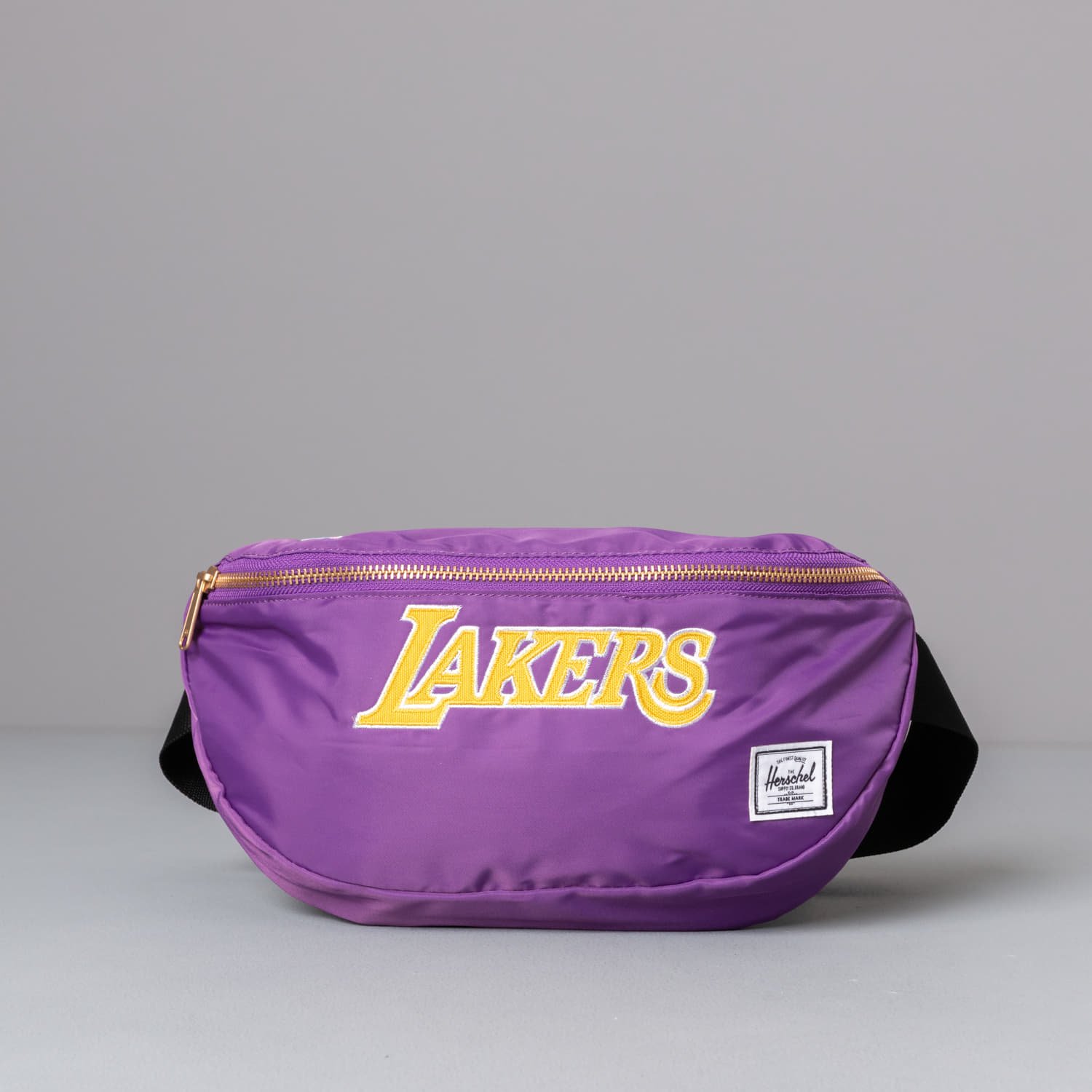 Hip bags Herschel Supply Co. NBA Champions Sixteen Hip Pack Los Angeles Lakers Purple Yellow Black Footshop