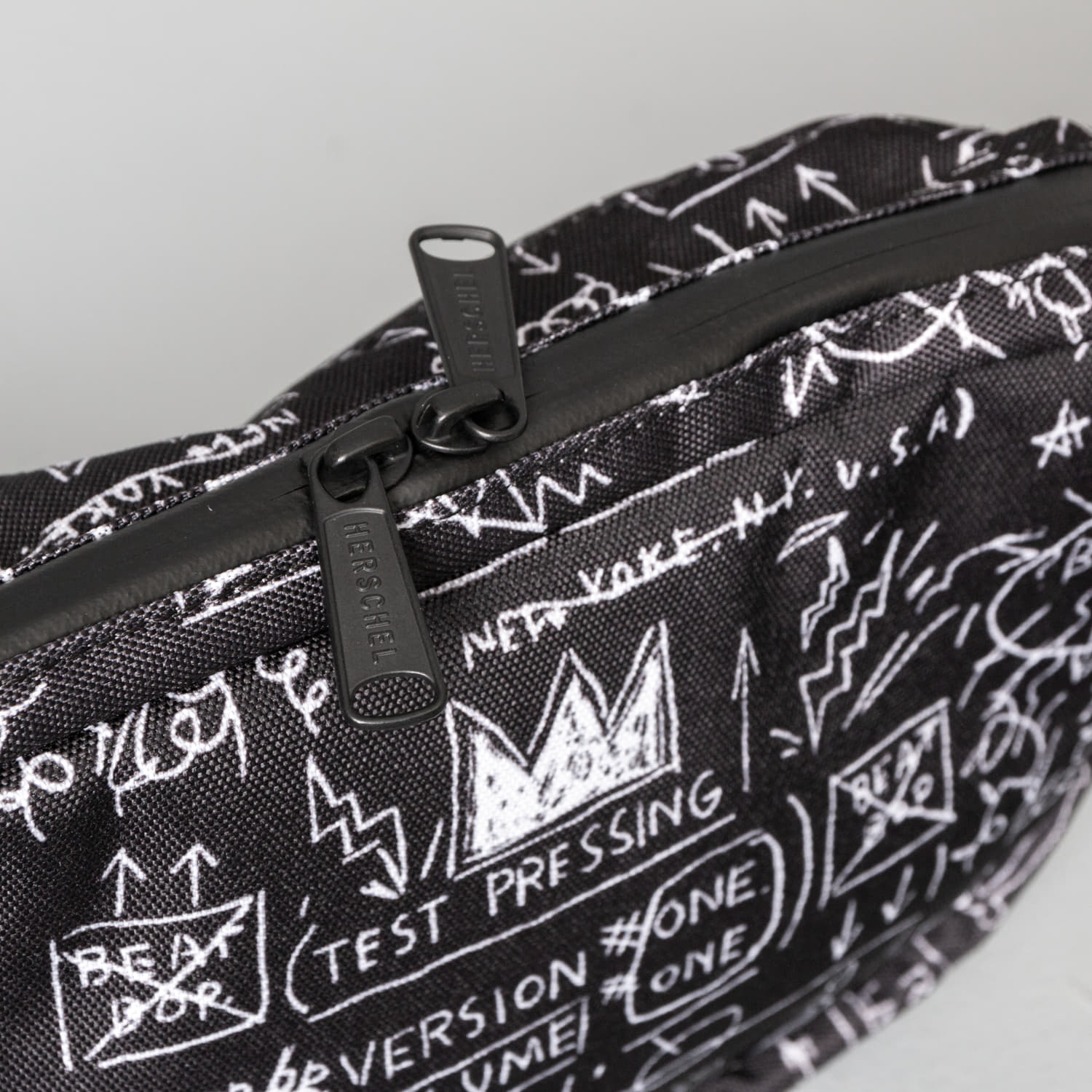 Marsupi Herschel Supply Co. x Jean-Michel Basquiat Nineteen