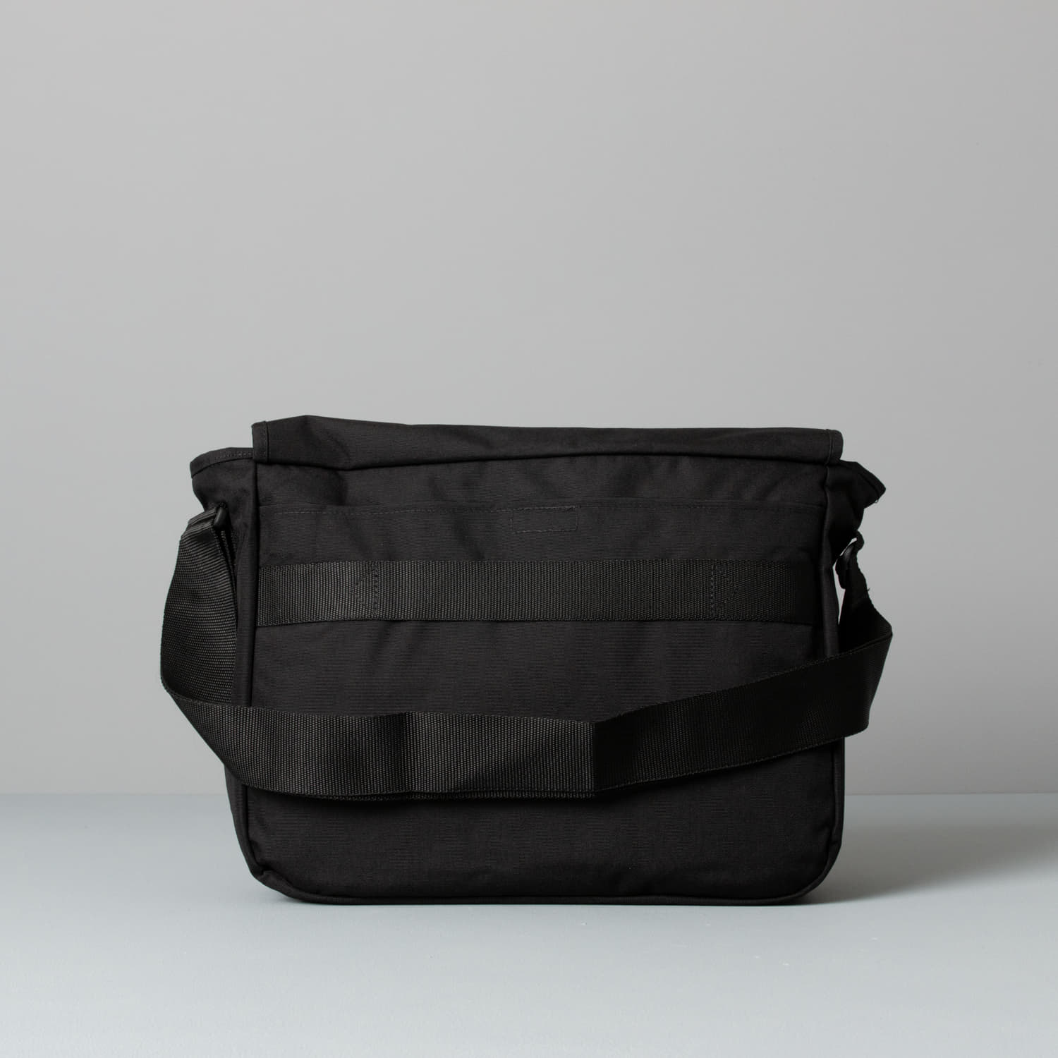 Torby przez ramię EASTPAK Delegate + Shoulder Bag Black