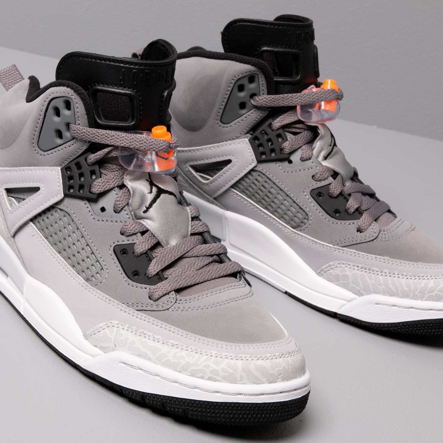 Jordan spizike wolf grey discount