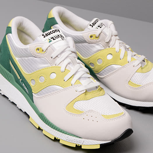 Saucony azura fit hotsell