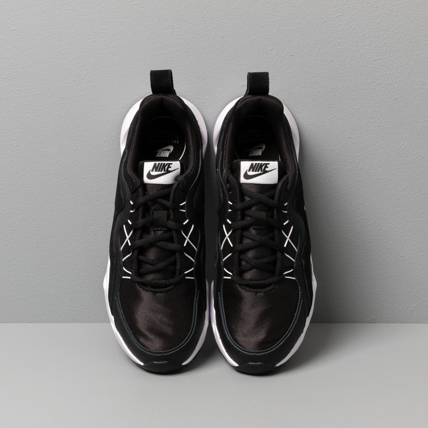 Ženski čevlji Nike Wmns Ryz 365 Black/ White
