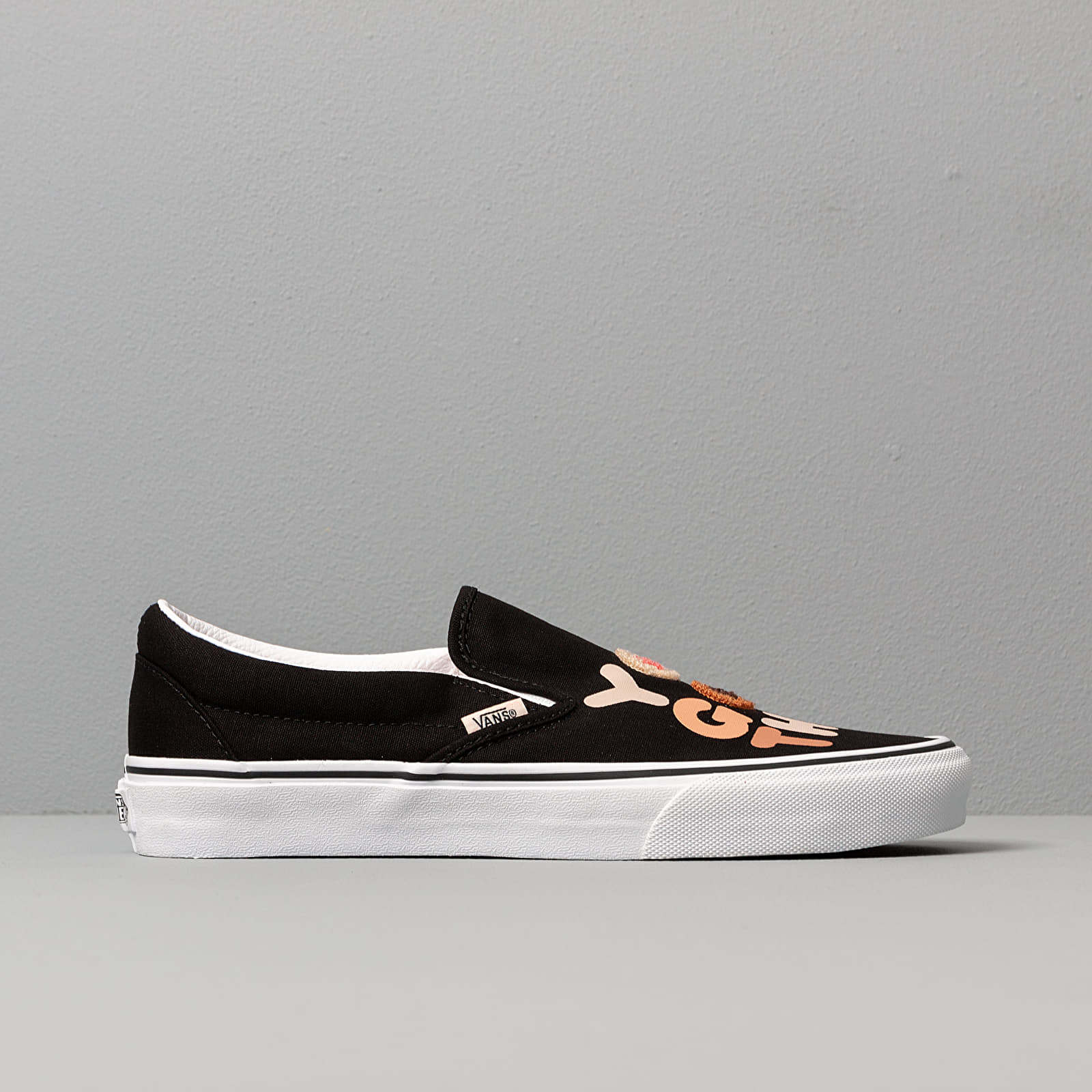 Încălțăminte și sneakerși pentru bărbați Vans Breast Cancer Awareness Classic Slip-On You Got This/ True White