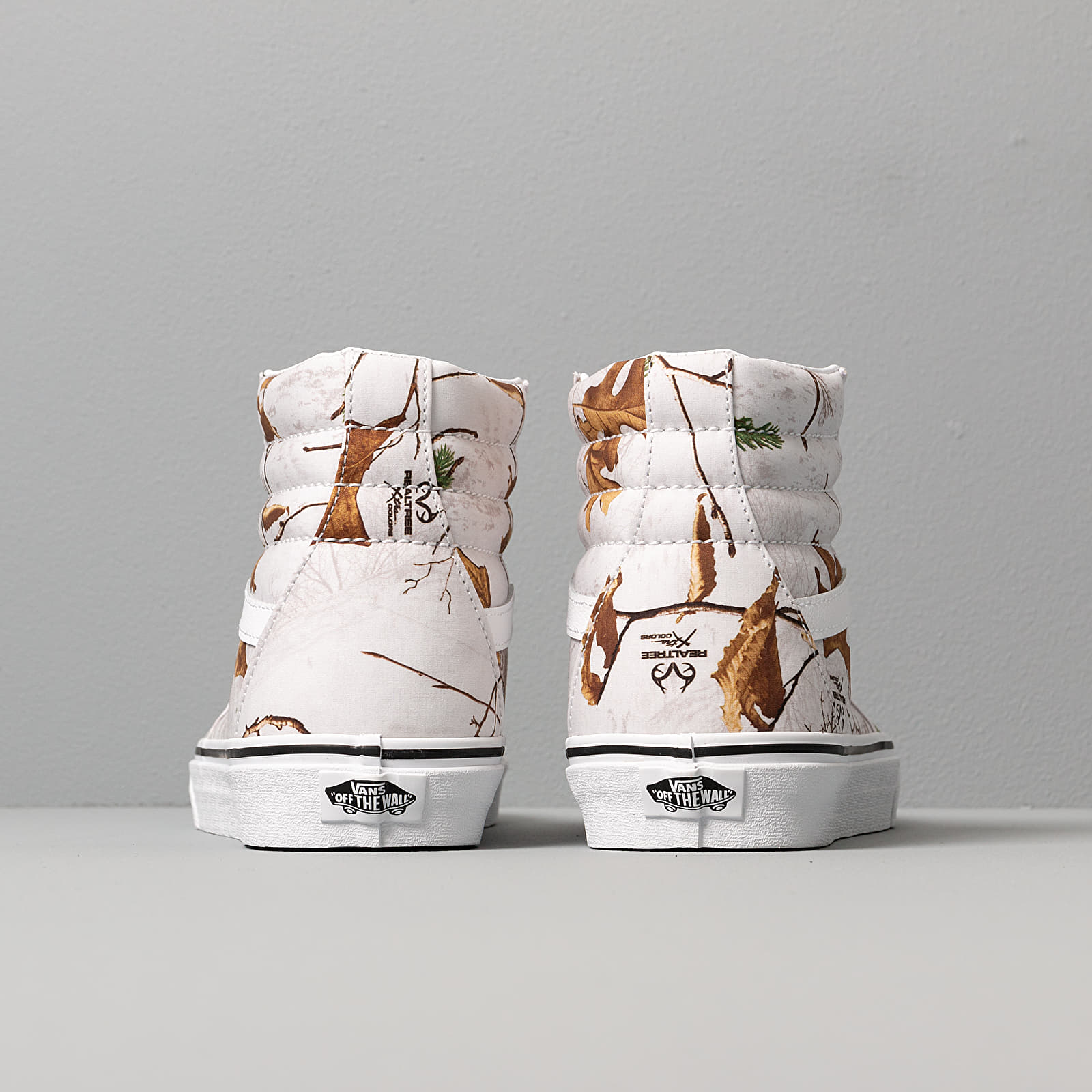 Vans authentic snow camo top