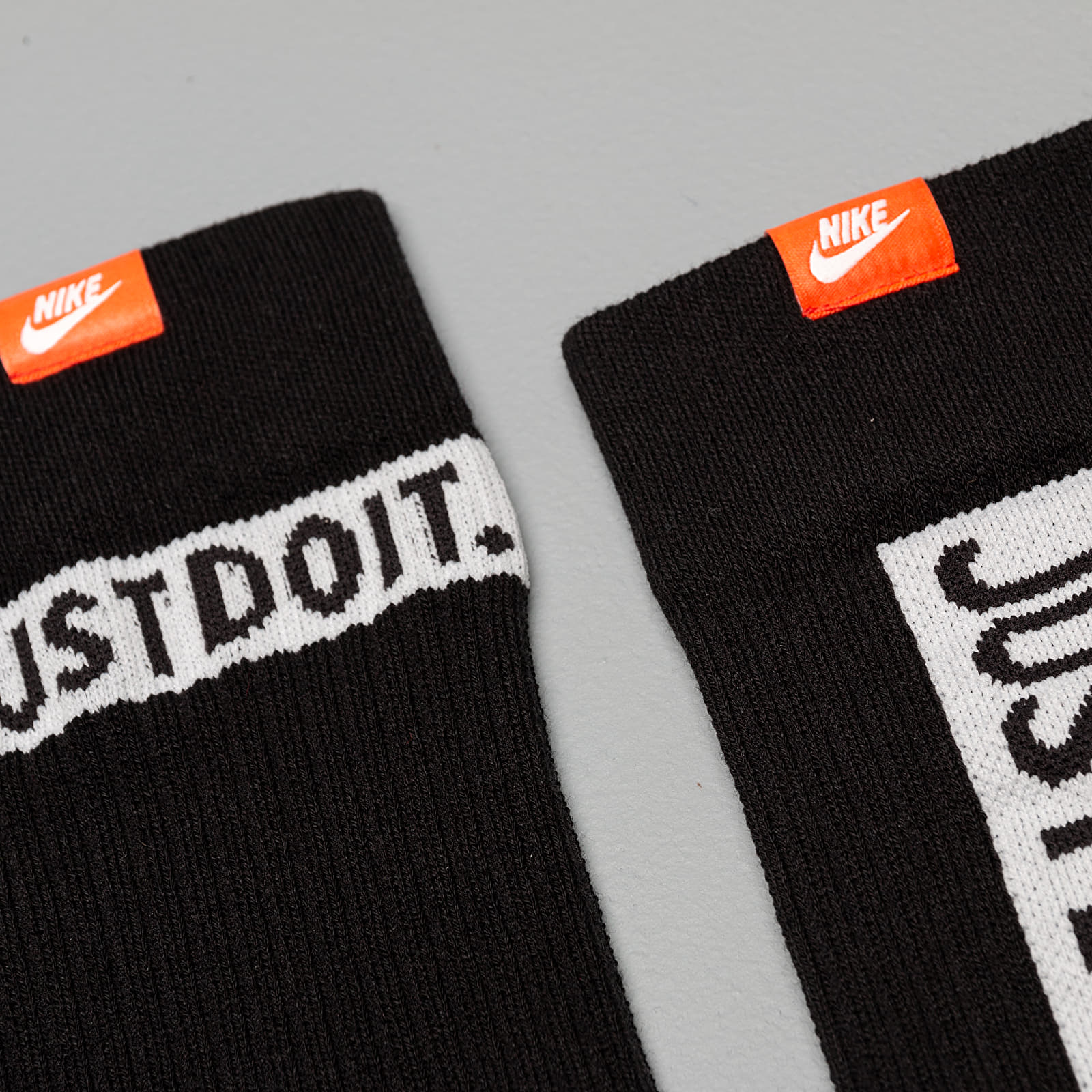 Nike just do it socks sales orange