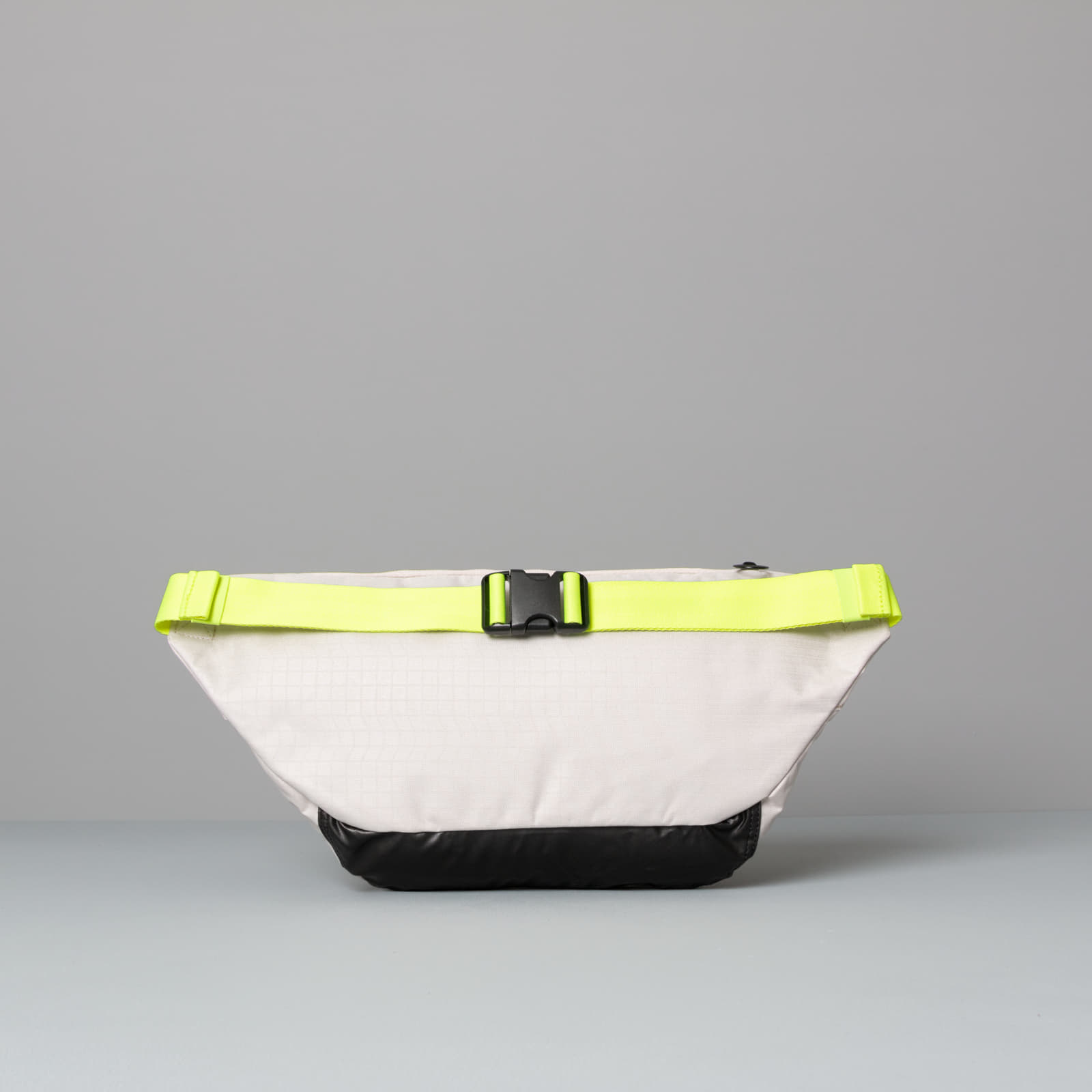 Övtáskák Nike Sportswear Tech Hip Pack Desert Sand/ Black/ Reflective