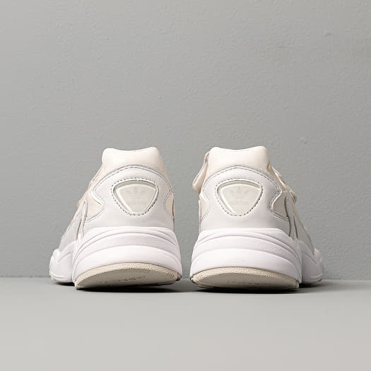 Falcon wmns deals