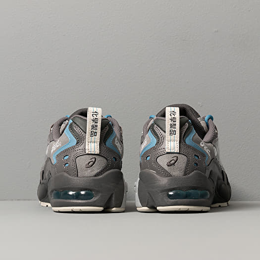 Asics x chemist on sale