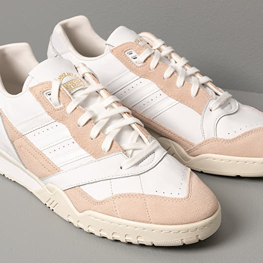 adidas A.R. Trainer