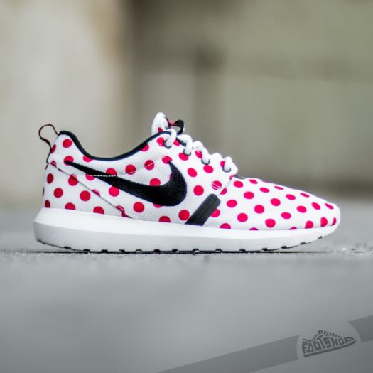 Nike roshe polka dot red hotsell