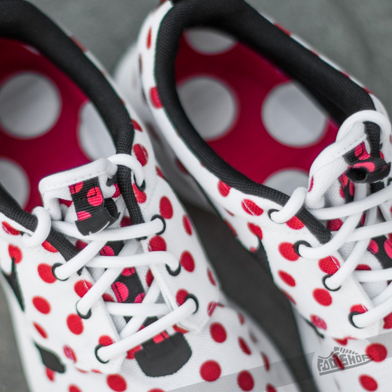 Men s shoes Nike Roshe NM QS