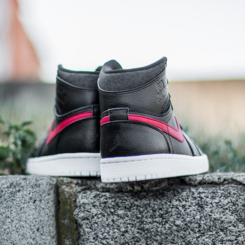 Herren Sneaker und Schuhe Air Jordan 1 Retro High Black/ Gym Red-Black-White
