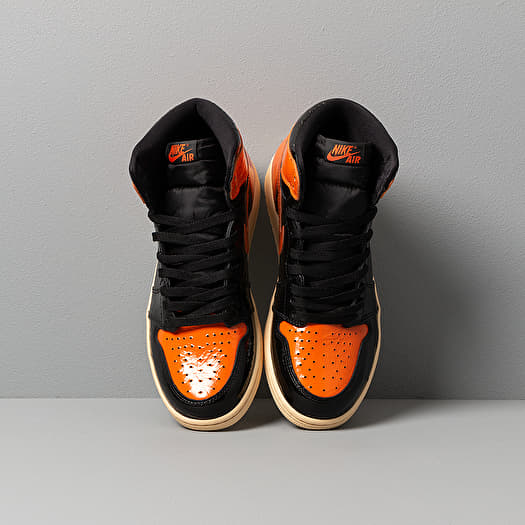 Jordan 1 retro high og black pale vanilla starfish clearance