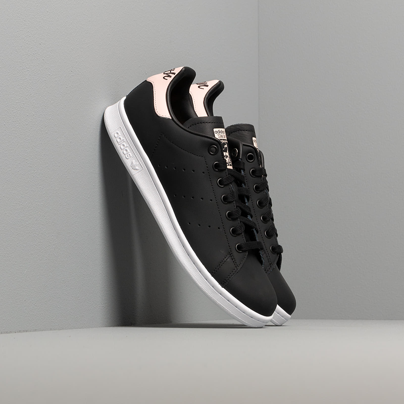 Dámské tenisky a boty adidas Stan Smith W Core Black/ Ice Pink/ Ftw White