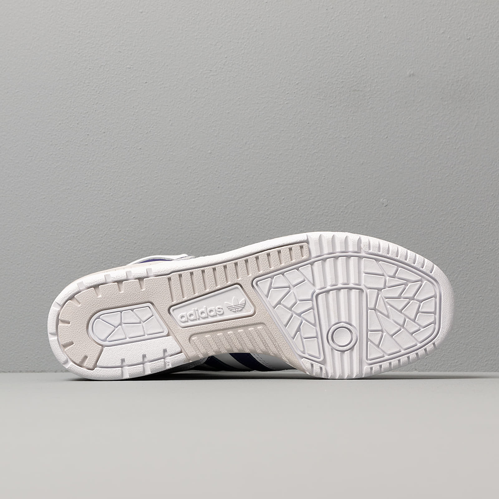 Scarpe uomo adidas Rivalry Ftw White/ Core Purple/ Grey One