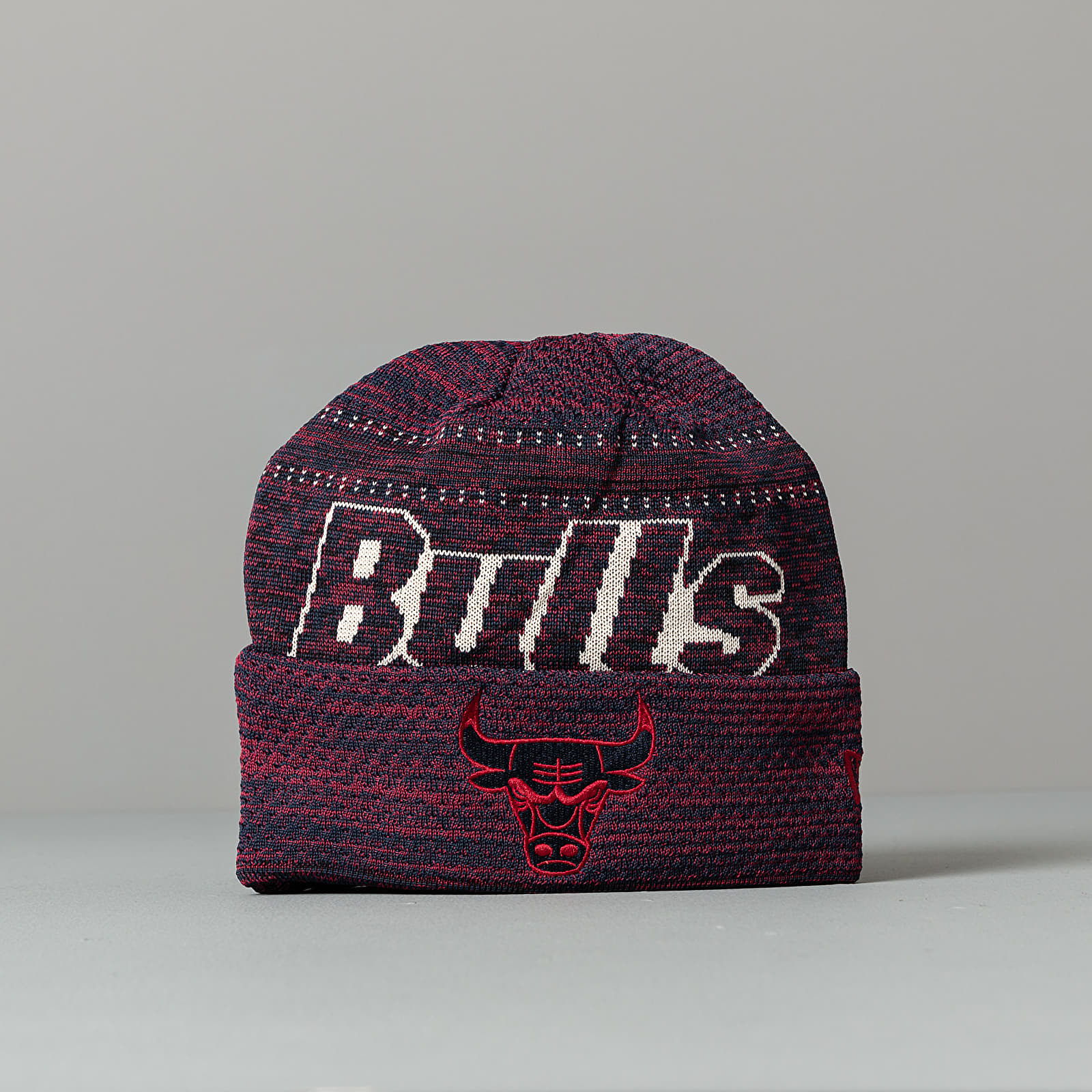 Hats New Era NBA Engineered Fit Cuff Chicago Bulls Beanie Blue