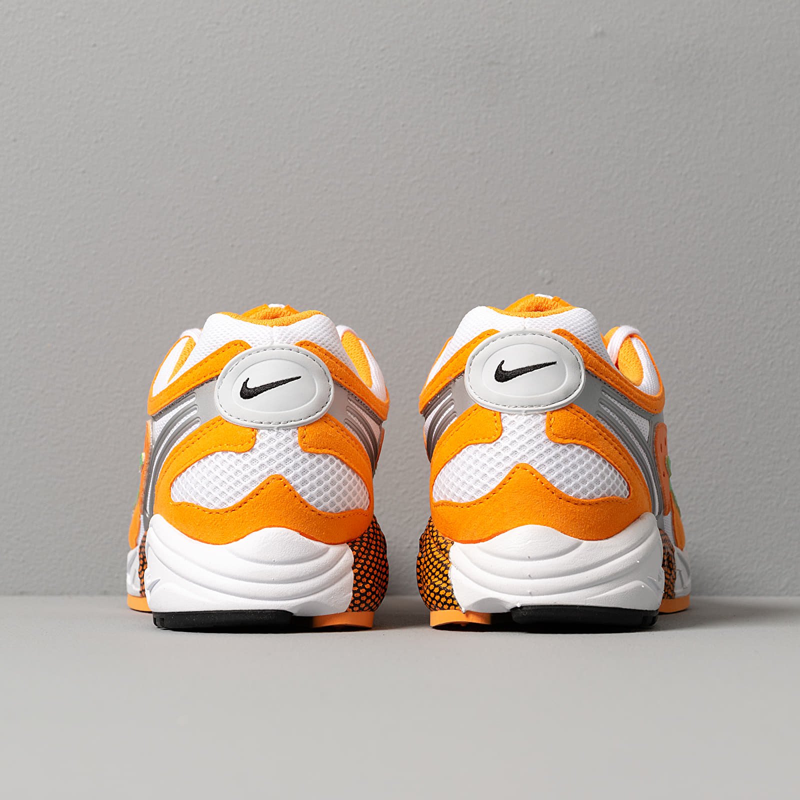Nike air ghost racer orange top