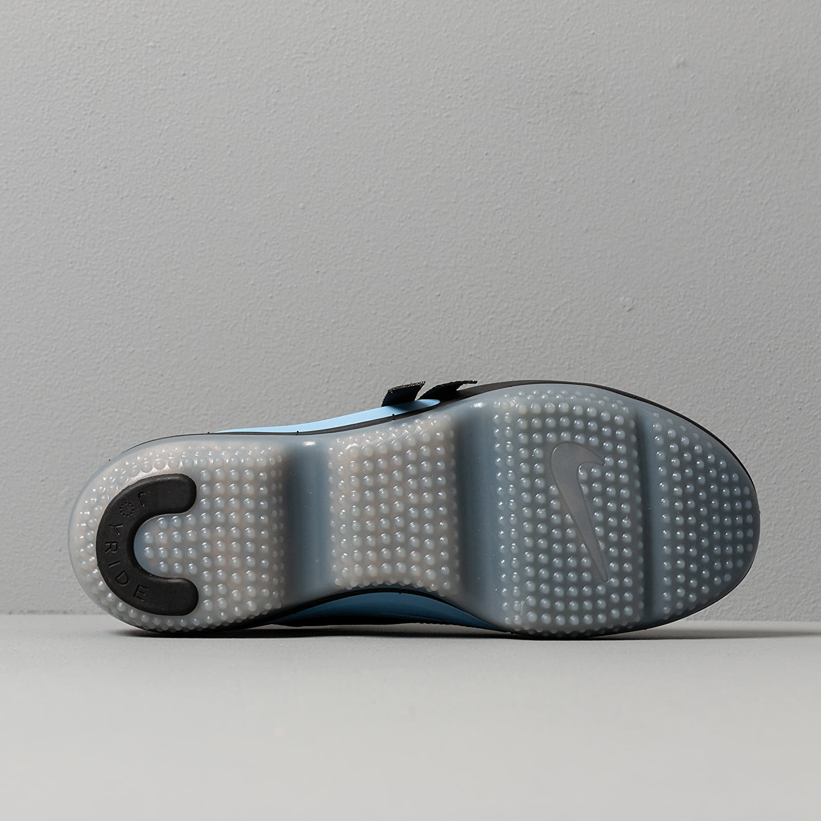Moteriška avalynė Nike W Joyride Optik Black/ Light Blue-Bright Crimson