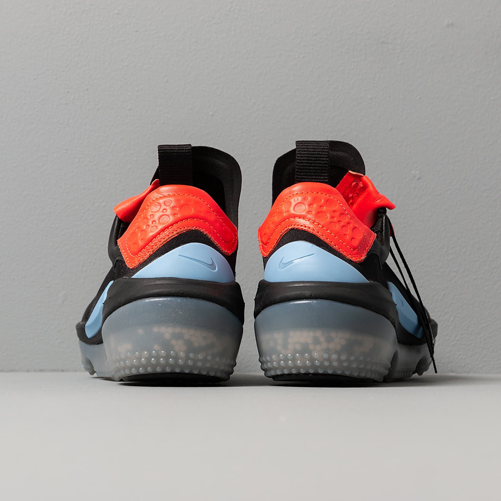 Moteriška avalynė Nike W Joyride Optik Black/ Light Blue-Bright Crimson