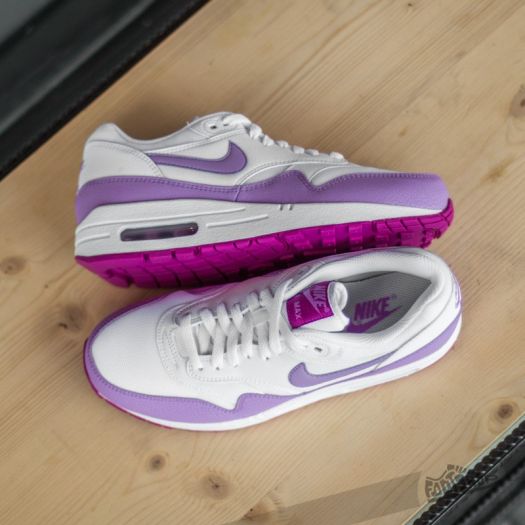 nike air max 1 pink flash