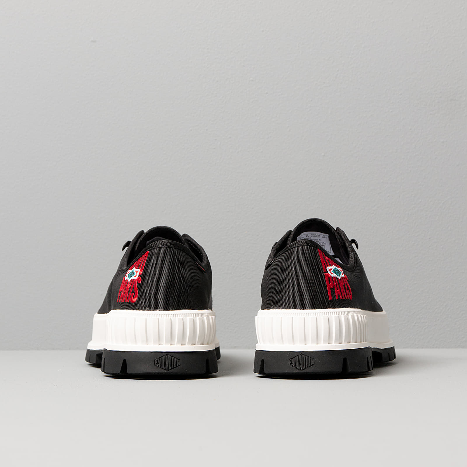 Мъжки кецове и обувки KENZO x Palladium Low top sneaker Black