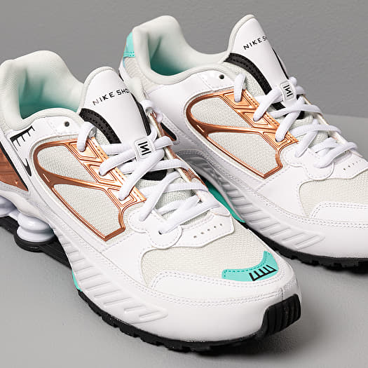 Chaussures et baskets femme Nike W Shox Enigma 9000 White/ Black-Spruce  Aura-Aurora Green | Footshop