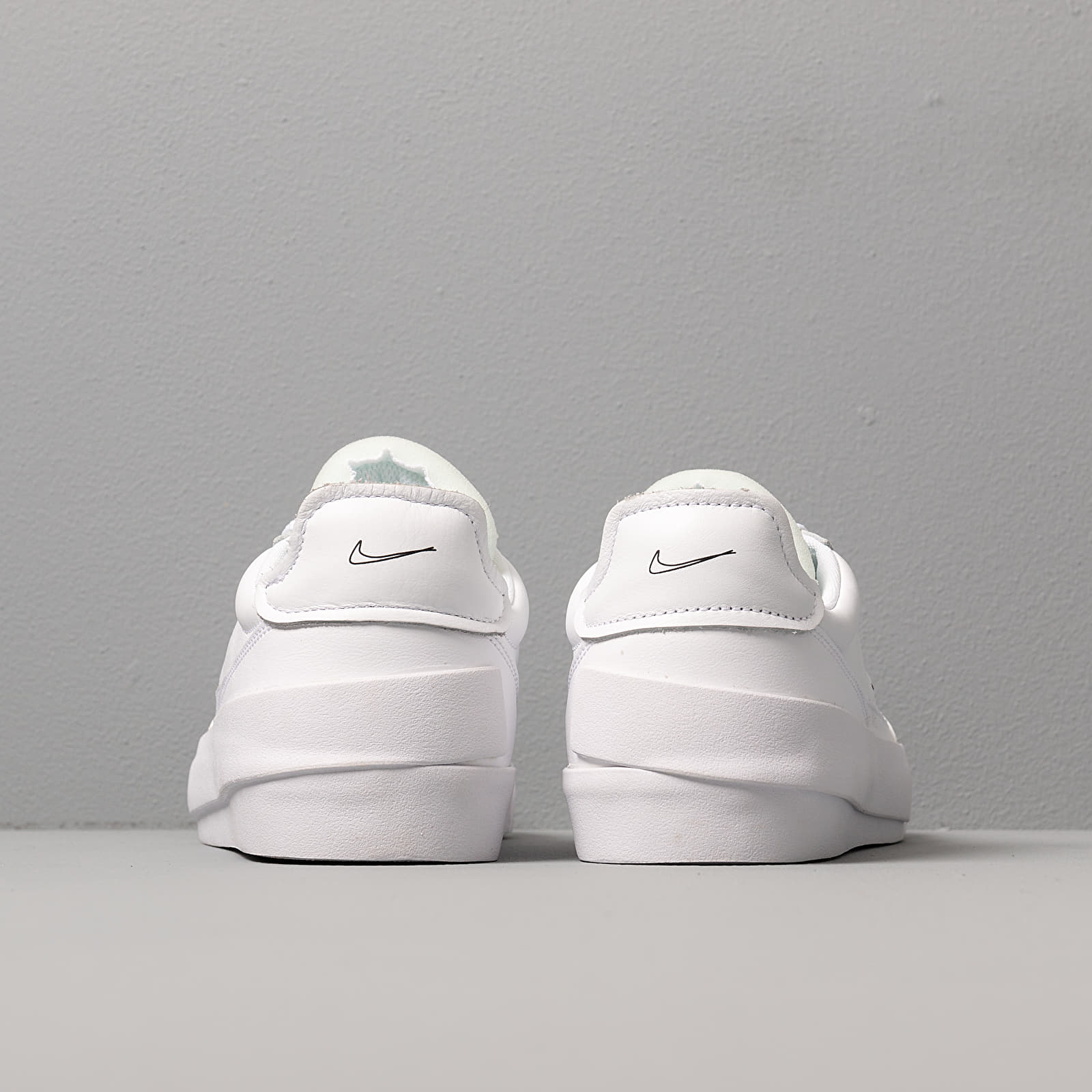 Nike sb drop discount type