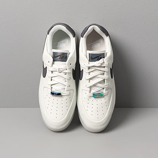 Women s shoes Nike W Air Force 1 Sage Low LX Spruce Aura Blank White Footshop