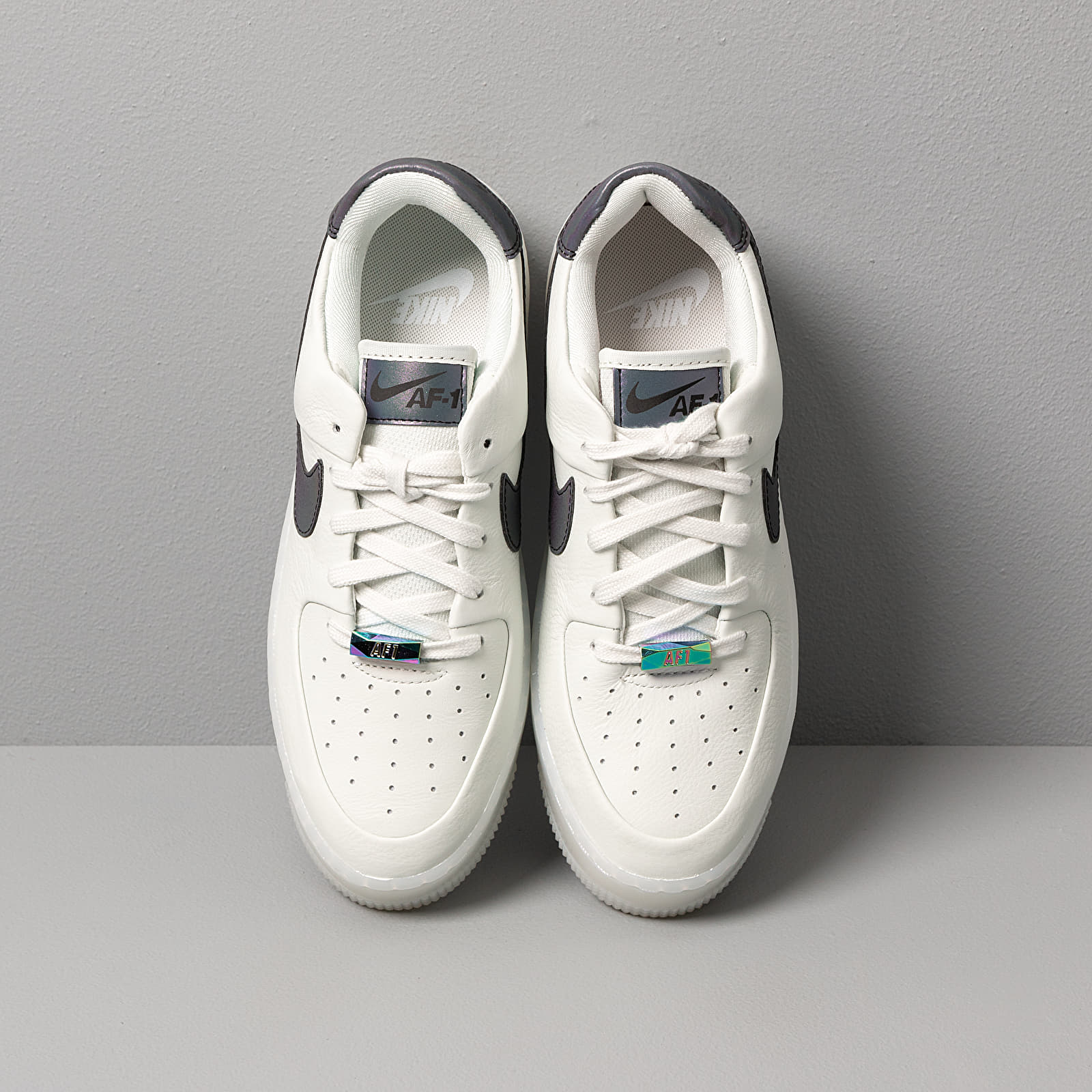 Női cipők Nike W Air Force 1 Sage Low LX Spruce Aura/ Blank-White