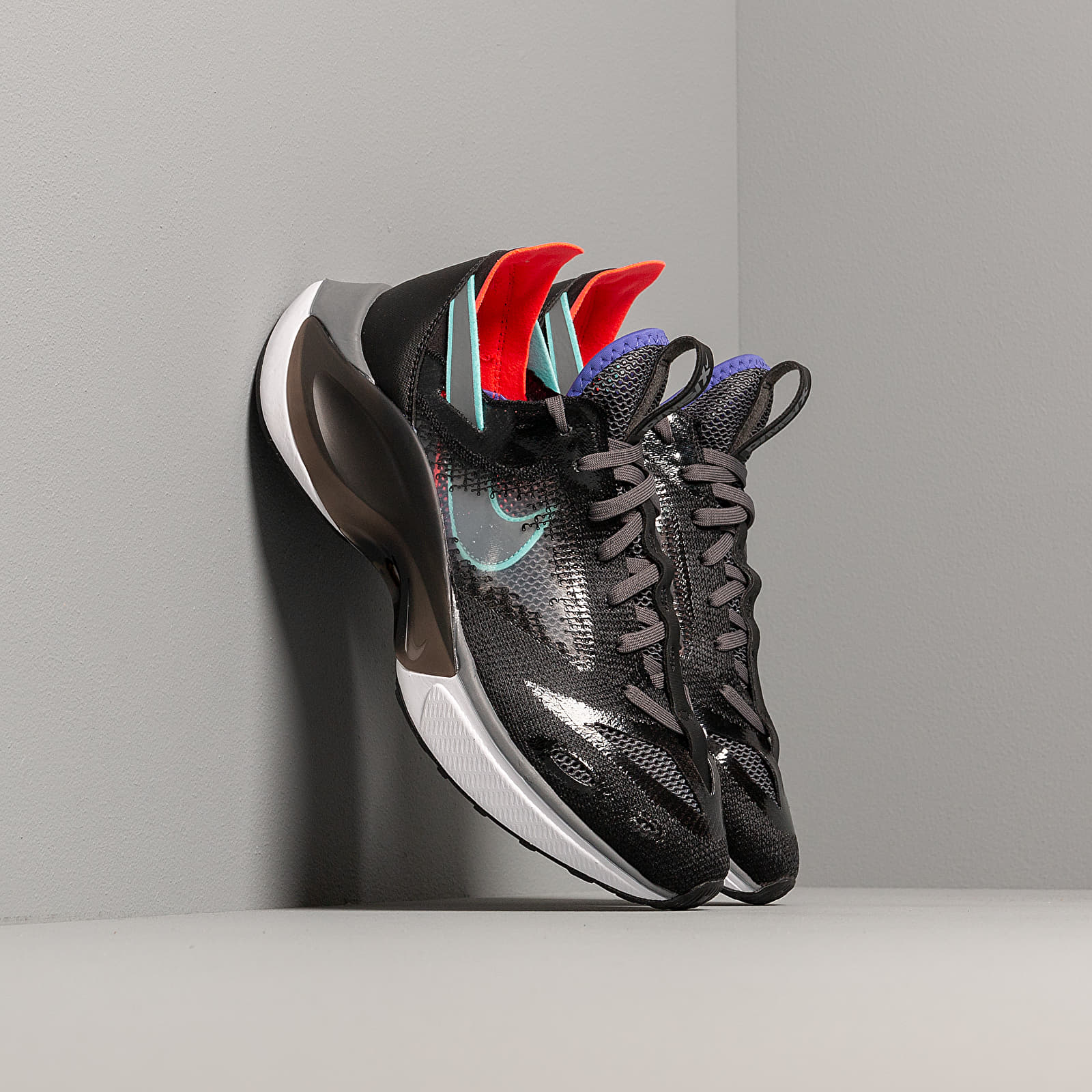 Ανδρικά παπούτσια Nike N110 D/MS/X Black/ Dark Grey-Red Orbit-Rush Violet