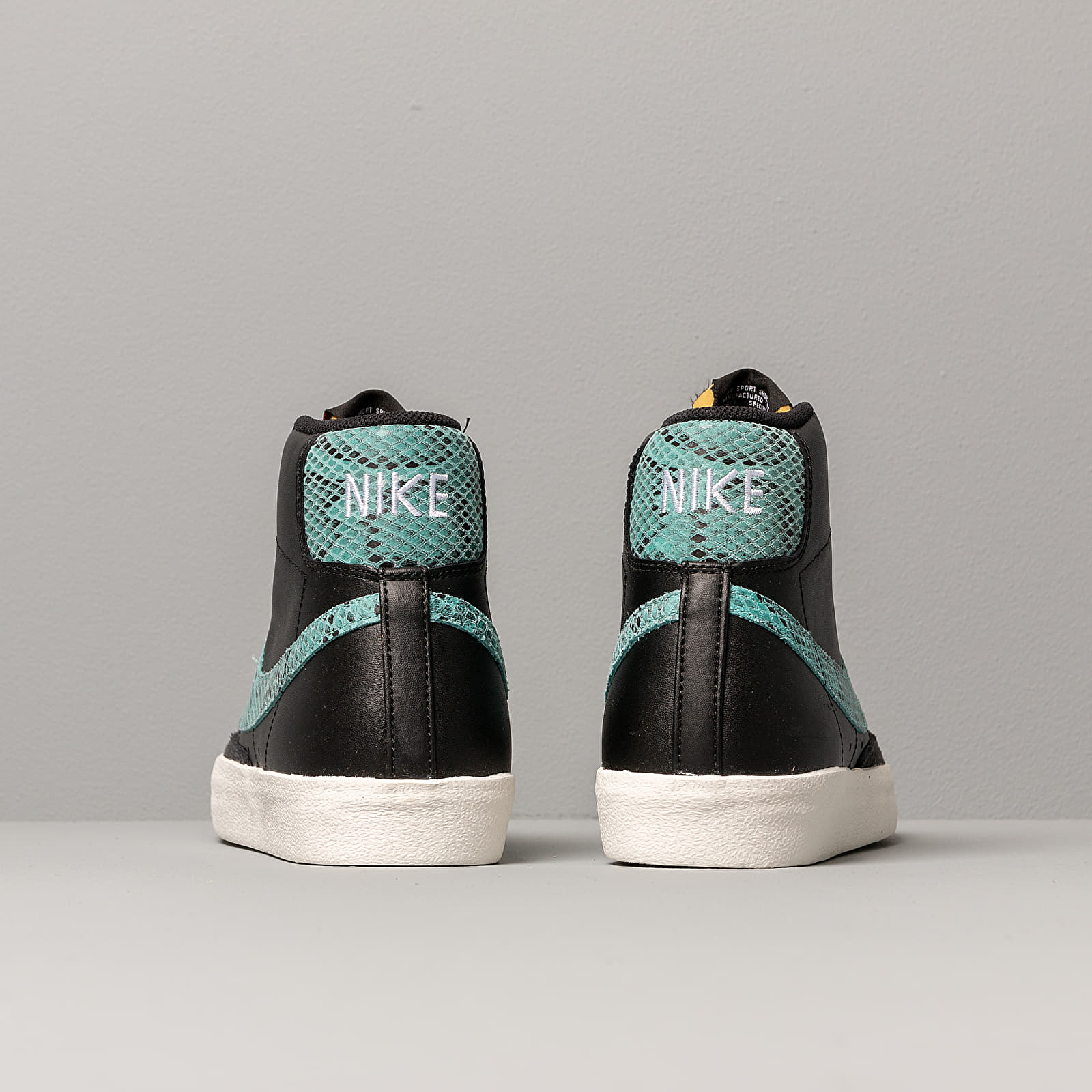 Blazer mid vintage 77 reptile online