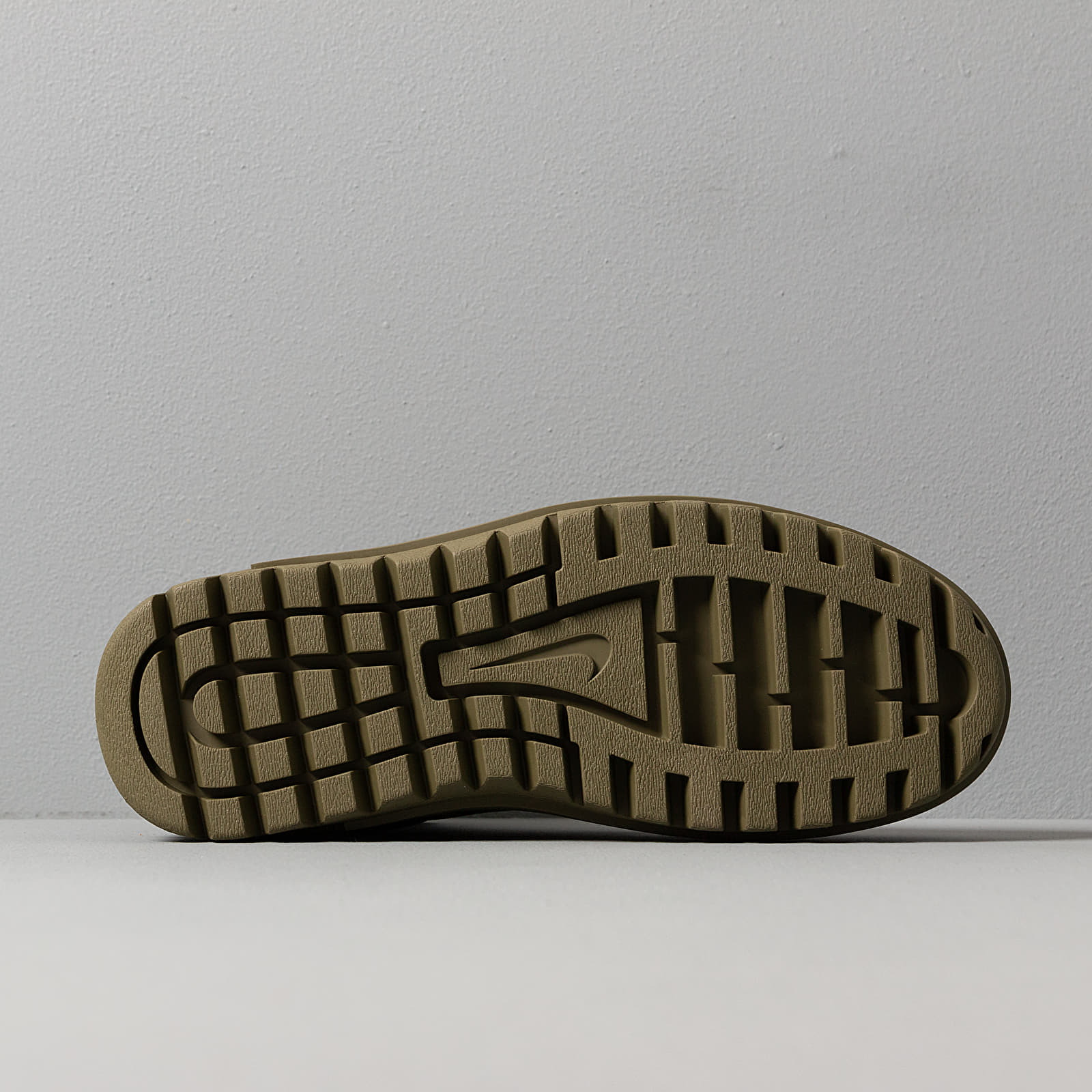 Herren Sneaker und Schuhe Nike Xarr Medium Olive/ Black-Legion Green-Cone