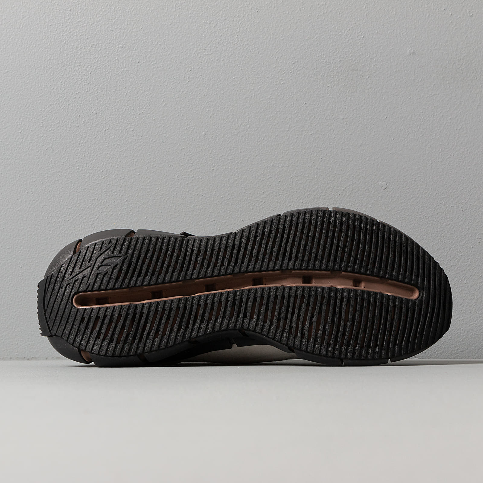 Zapatillas Hombre Reebok Zig Kinetica Concept_Type1 Sand Stone/ Black/ Emerald