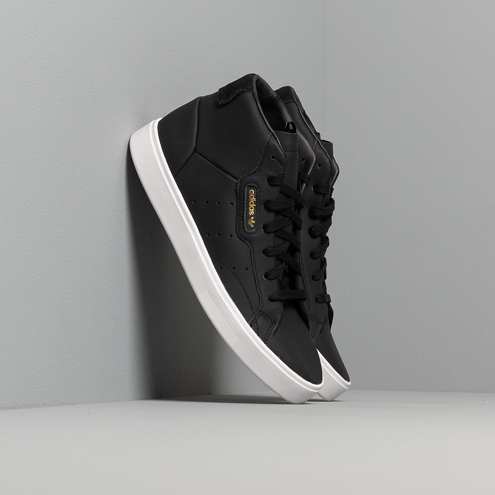 Dámské tenisky a boty adidas Sleek Mid W Core Black/ Core Black/ Crystal White