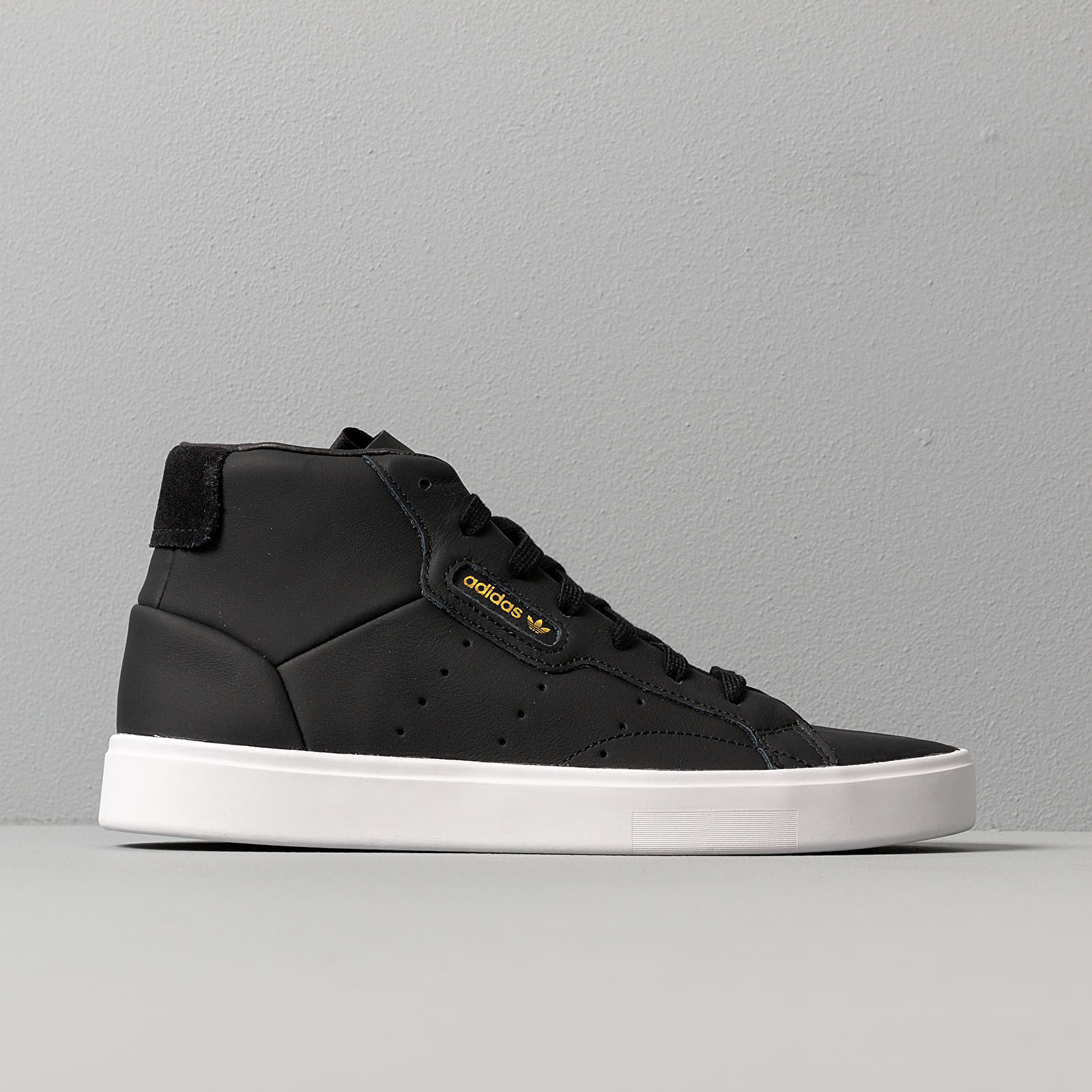 Adidas sleek mid store