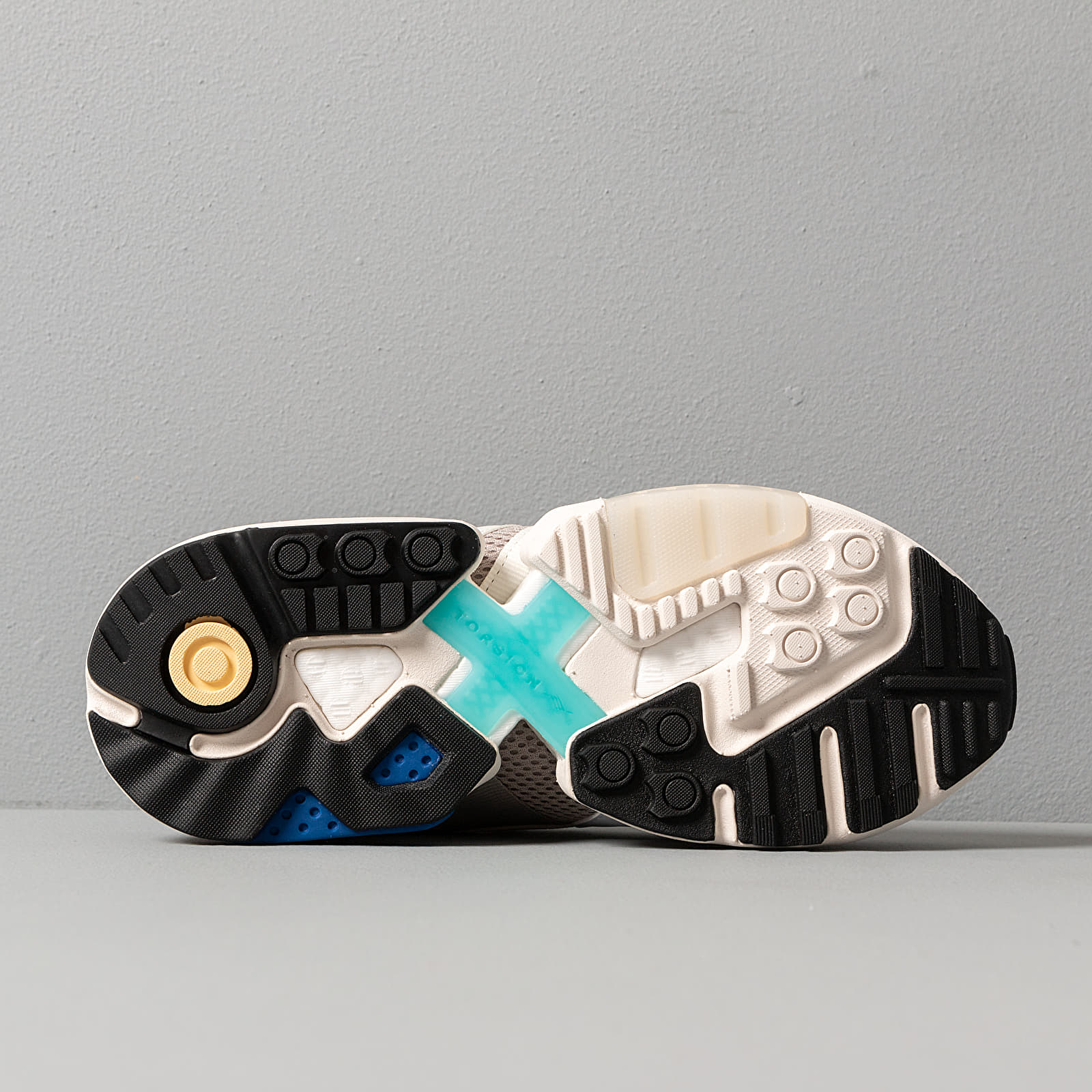 Women's shoes adidas ZX Torsion W Light Brown/ Off White/ Raw White |  Footshop