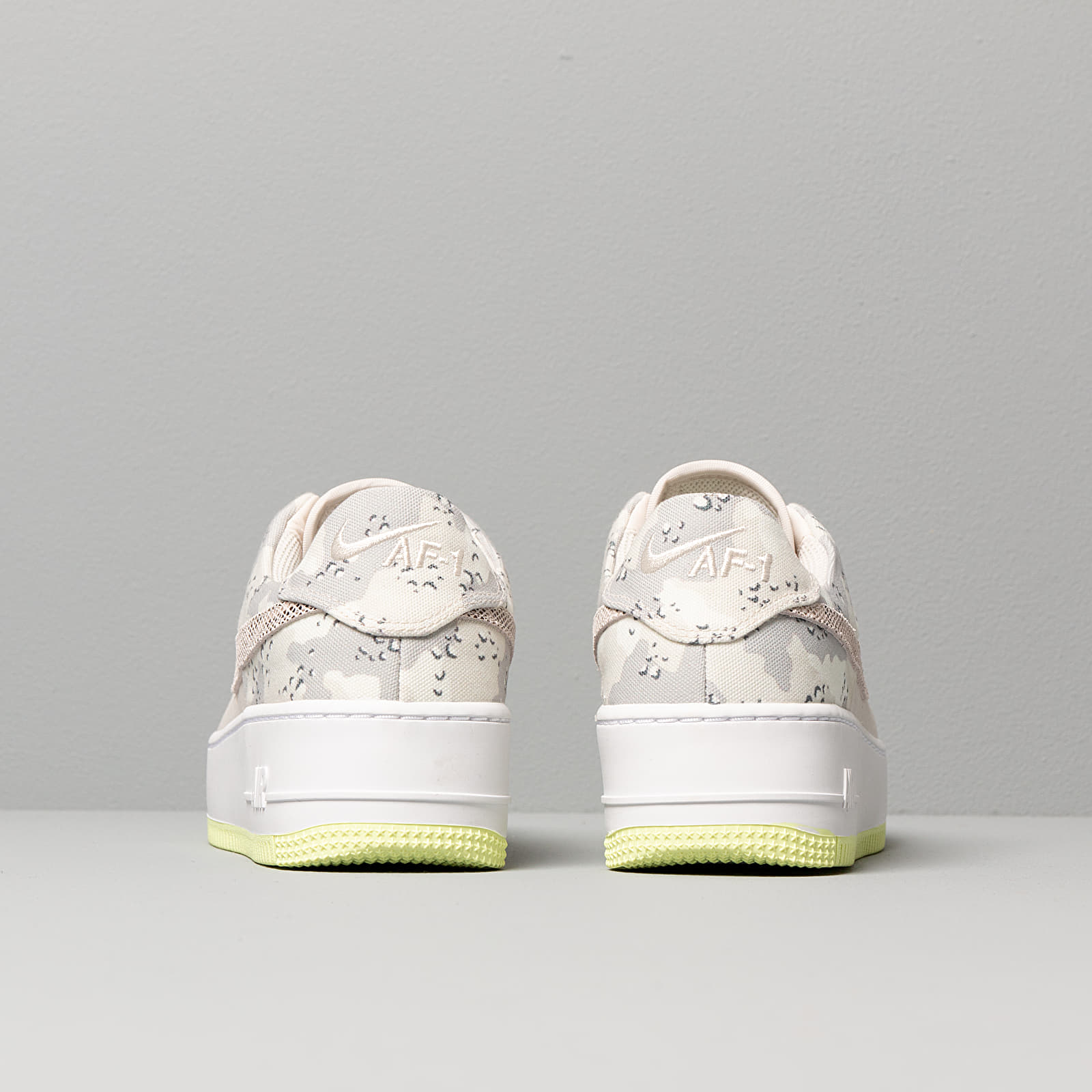 Nike air force 1 sage low premium camo cheap