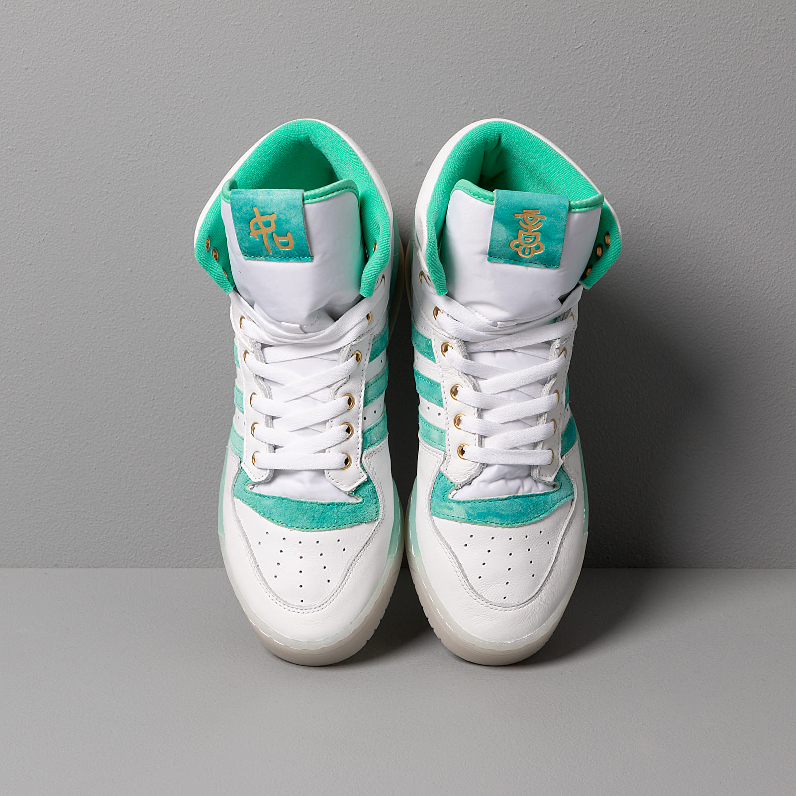 Green and gold 2025 adidas high tops