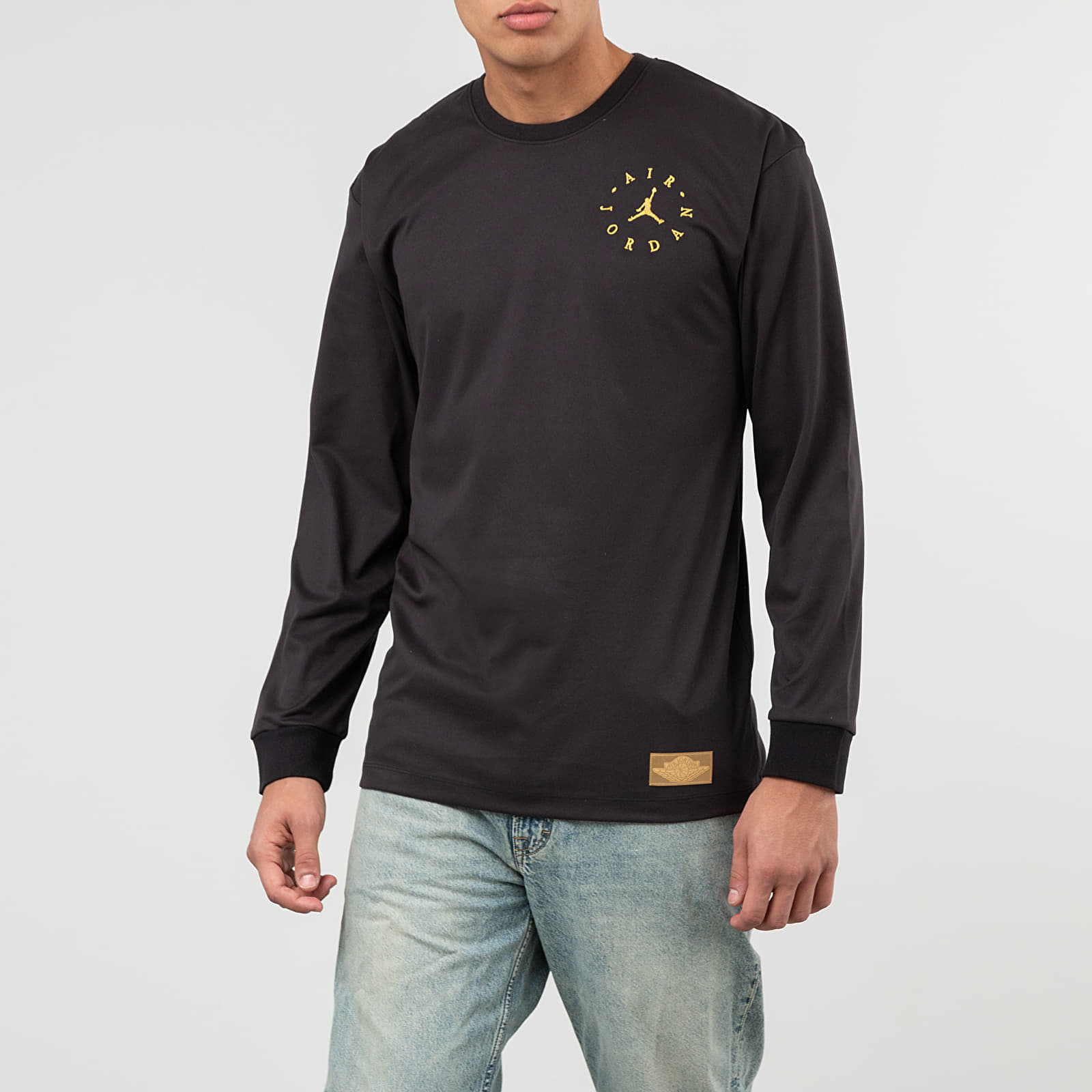 T-shirts Jordan Remastered Sueded Long Sleeve Tee Black/ Black/ Metallic Gold