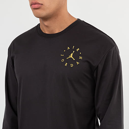 Jordan remastered photo shirt discount