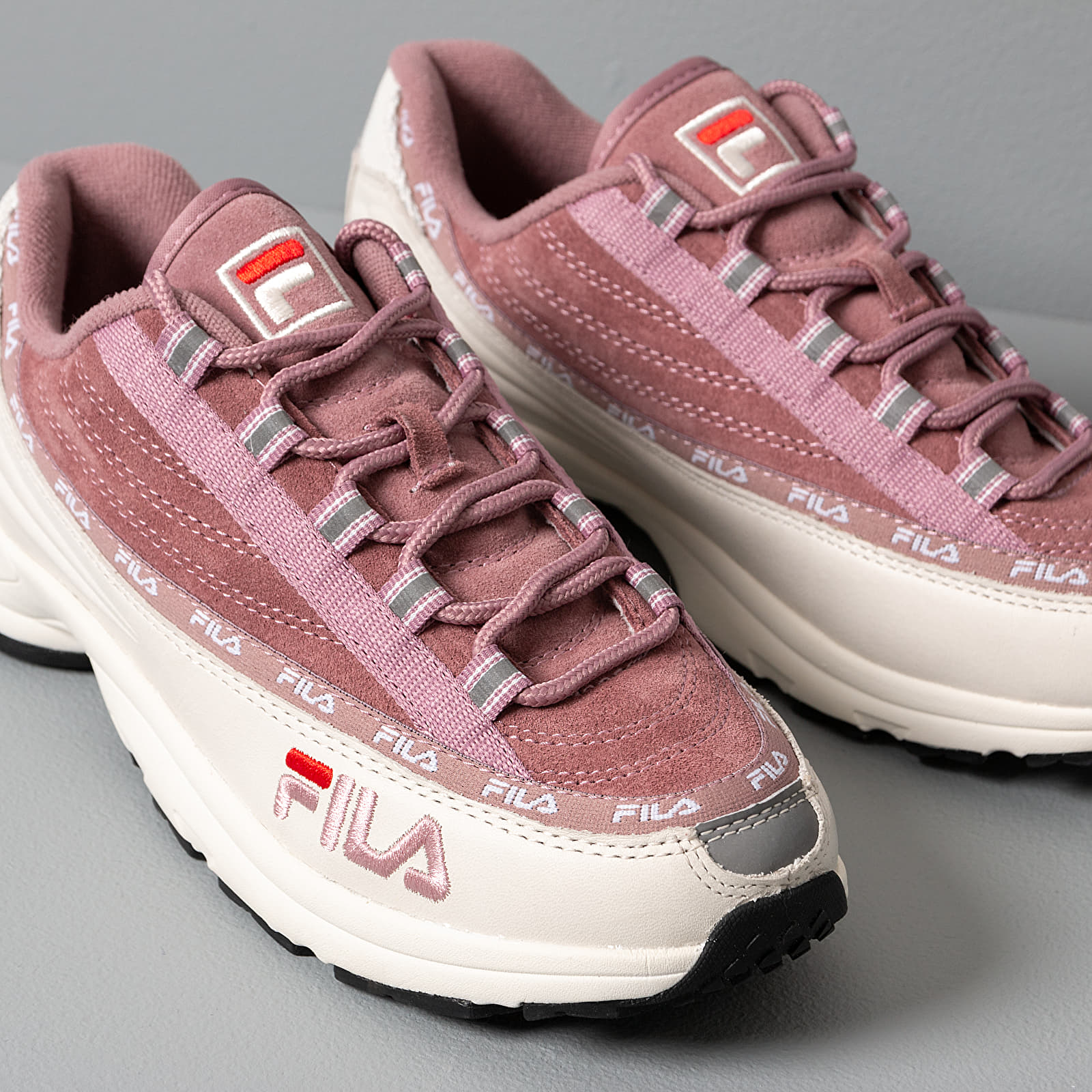 Women s shoes Fila DSTR97 S wmn Marshmallow Lilas Footshop