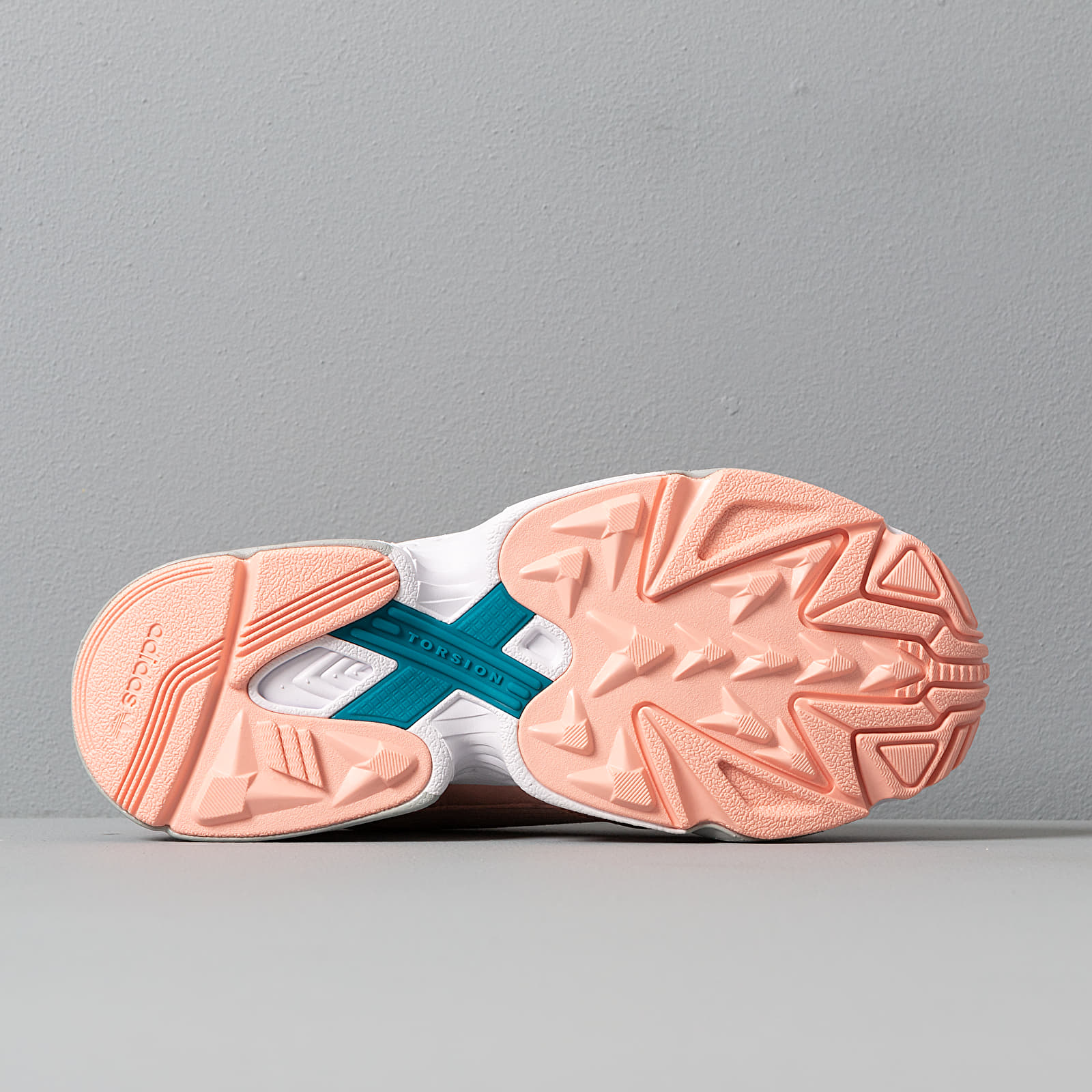 Women's shoes adidas Falcon W Glow Pink/ Grey Two/ Ftw White