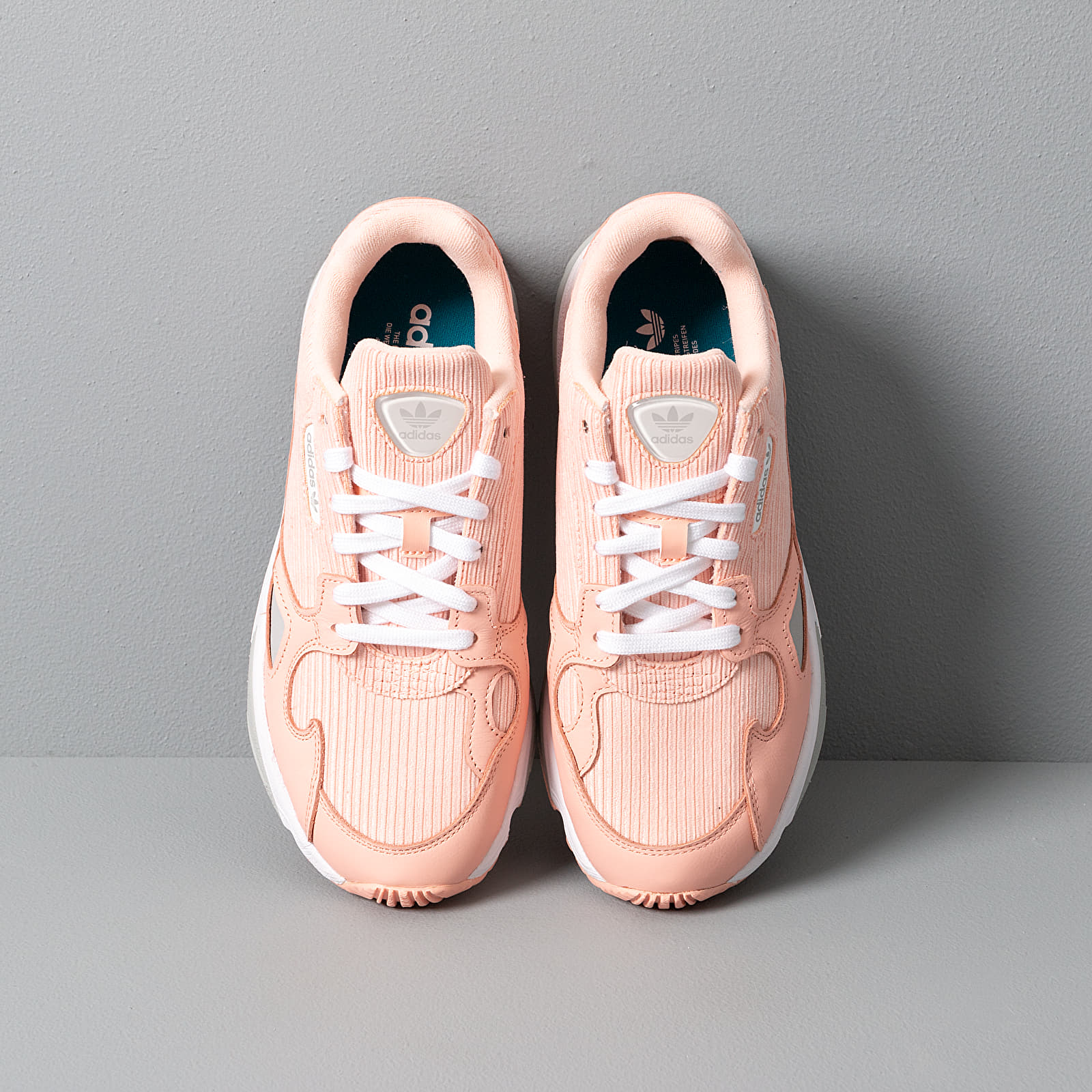 Women's shoes adidas Falcon W Glow Pink/ Grey Two/ Ftw White
